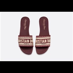 Brought from posher Too big. I need a 37